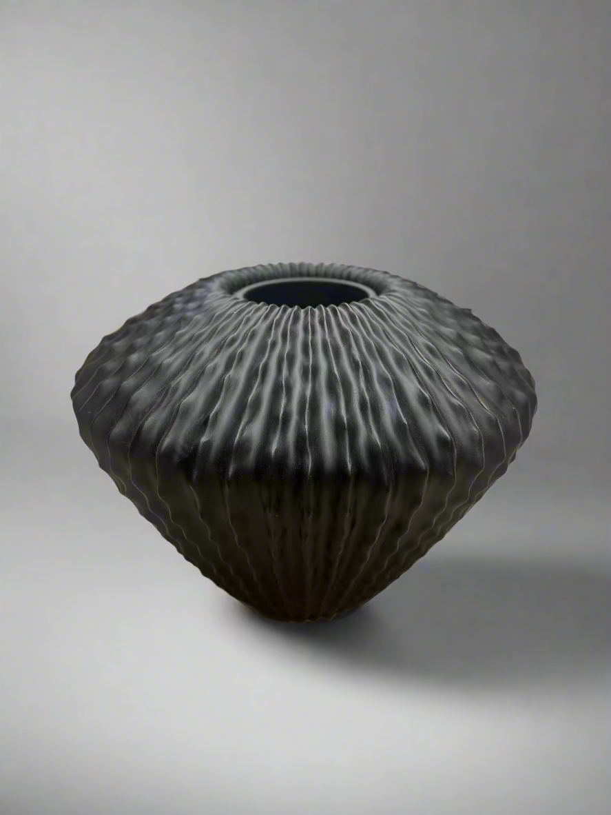 Black Planter